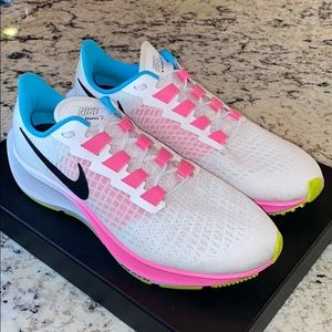 Nike Zoom Pegasus 37 Size 9.5